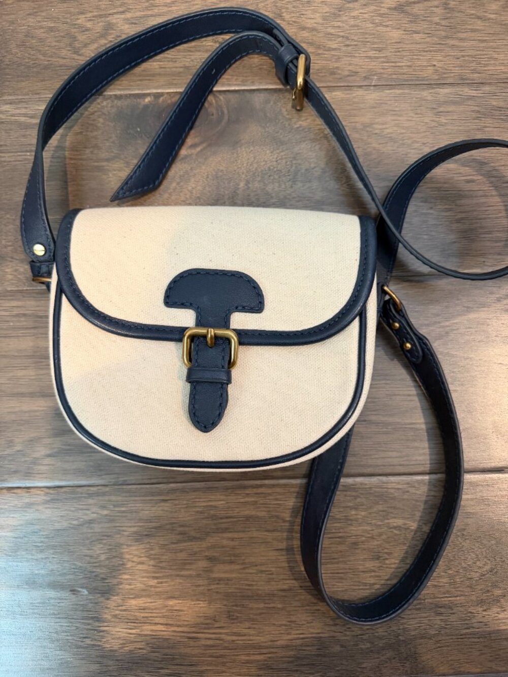 J. Crew Saddle Bag - Picture 2 of 7